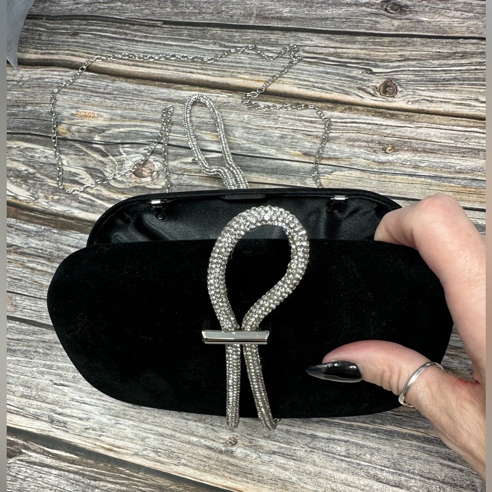 Rhinestone Velvet Evening Chain Dinner Bag NWOT​ - Picture 6 of 8
